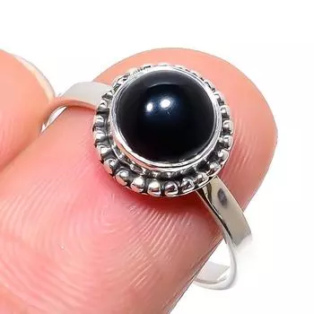 Кольцо из серебра 925 пробы с натуральным черным драгоценным камнем онекс ручной работы S.10 r1m31