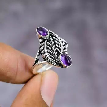 Кольцо из серебра 925 пробы с натуральным аметистом, размер 7,5, p9I22