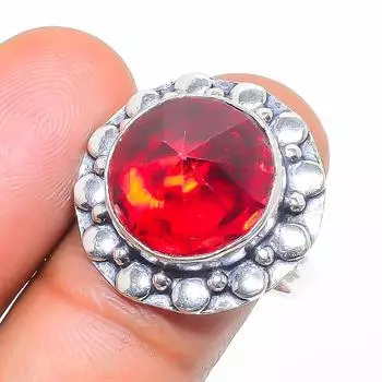 Кольцо из серебра 925 пробы с натуральным мозамбикским гранатом, размер 7 b4S27
