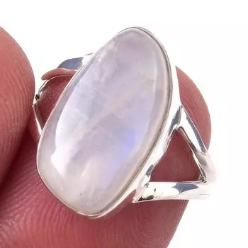 Кольцо из серебра 925 пробы с натуральным радужным лунным камнем S.6 k9e32