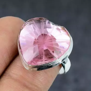 Кольцо из серебра 925 пробы с натуральным розовым кунцитом, размер 9 C5Q12