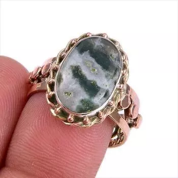 Кольцо из серебра 925 пробы с натуральным драгоценным камнем-кровавым камнем двухцветное S.8.5 h8j33