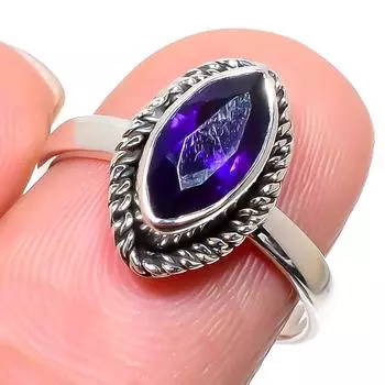 Кольцо из серебра 925 пробы с натуральным африканским аметистом, размер 7,5 A9r34