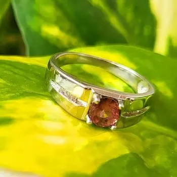 Кольцо из серебра 925 пробы с натуральным розовым турмалином и белым топазом, 9,5 долл. США 9.5 US