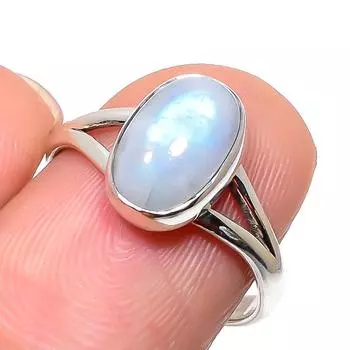 Кольцо из серебра 925 пробы с натуральным радужным лунным камнем S.7.5 z6W21