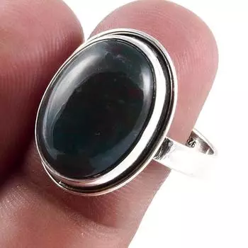 Кольцо из серебра 925 пробы с натуральным драгоценным камнем-кровавым камнем S.9 M9e04