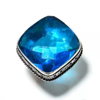 Кольцо из серебра 925 пробы с натуральным голубым топазом, размер 8, t9o27