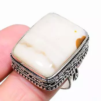 Кольцо из серебра 925 пробы с драгоценным камнем Mookaite, размер 9 t4t89 9 красный