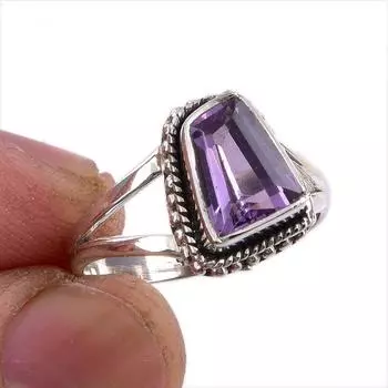 Кольцо из серебра 925 пробы с натуральным розовым аметистом, размер 6,5, p9T49