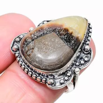 Кольцо из серебра 925 пробы с драгоценным камнем Septerian Stone, размер 8 J8s62 8 жёлтый