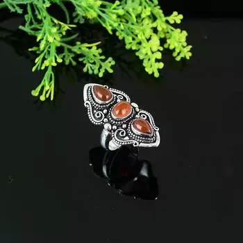 Кольцо из серебра 925 пробы с красным сердоликом, размер 6, t5s94