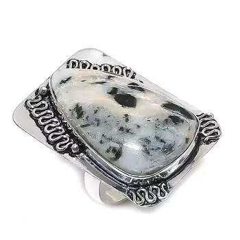 Кольцо из серебра 925 пробы с натуральным зеленым турмалином, размер 9 B6n16