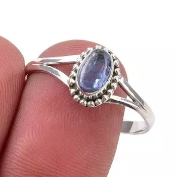 Кольцо из серебра 925 пробы с натуральным кианитом, размер 10, l0N97