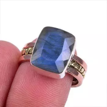 Кольцо из серебра 925 пробы с натуральным лабрадоритом и двухцветным драгоценным камнем S.7 R6t18