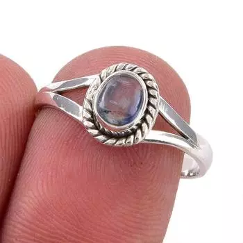 Кольцо из серебра 925 пробы с натуральным кианитом, размер 8, y9E10