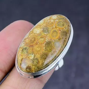 Кольцо из серебра 925 пробы с драгоценным камнем из ископаемого коралла, размер 8, i4F66