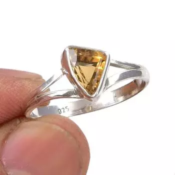 Кольцо из серебра 925 пробы с натуральным цитрином, размер 9,5, f8c94