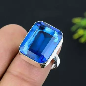 Кольцо из серебра 925 пробы с драгоценным камнем танзанит кварц, размер 7 c9t30