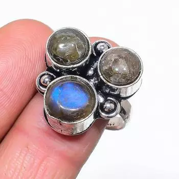 Кольцо из серебра 925 пробы с натуральным лабрадоритом, размер 9,5 J7I06