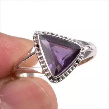 Кольцо из стерлингового серебра 925 пробы с натуральным александритом S.8.5 p5H08