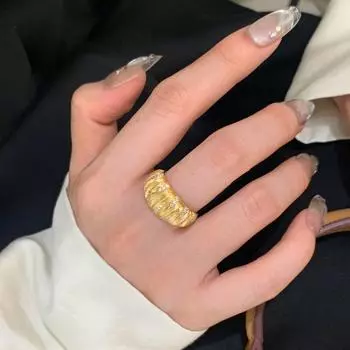 Кольцо из текстурированного матового плиссированного циркония из металла, женское, нишевое, уникальное, элегантное, модное, изысканное, универсальное кольцо