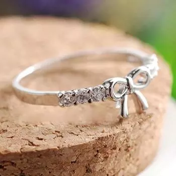 Кольцо Изысканное украшение со стразами Простое кольцо со стразами и бантом Женские украшения серебряный