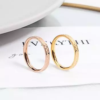 Кольцо на мизинец из титановой стали с покрытием из золота 18 карат для женщин: Модный минималистский стиль золотой