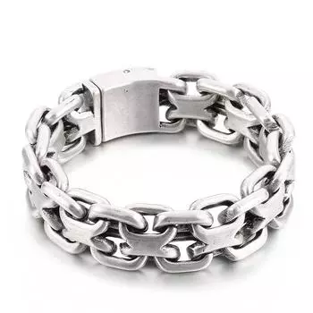 Кольцо переплетено властным браслетом и кнутом, плоским мужским браслетом из титановой стали. 23cm
