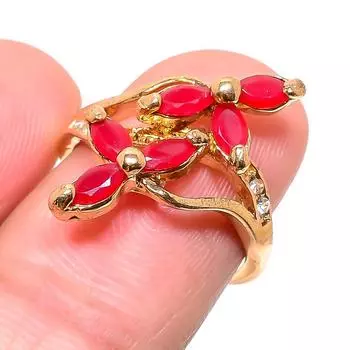 Кольцо ручной работы с натуральным красным рубином и кубическим цирконием, размер 6,5 V7J08