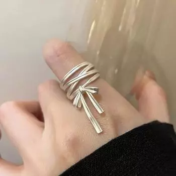 Кольцо с дизайнерским ремешком и бантом из матового металла, женское, уникальное, модное, универсальное, кольцо