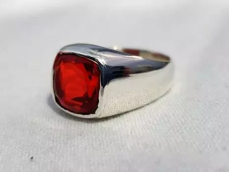 Кольцо с гранатовым камнем, кольцо-подушка, эффектное кольцо, кольцо с камнем по рождению, серебро 925 пробы, кольцо с камнем по рождению, кольцо в стиле бохо, кольцо ручной работы 6