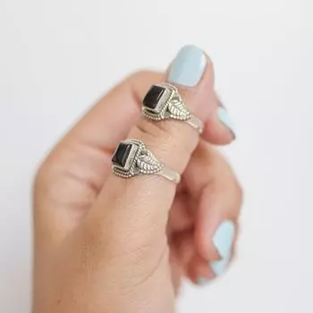 Кольцо с инициальным камнем • Кольцо с буквой от Sunrise • Кольцо для матери • Подарки на день рождения • Подарки подружкам невесты Free Size (5 Pcs ) чёрный