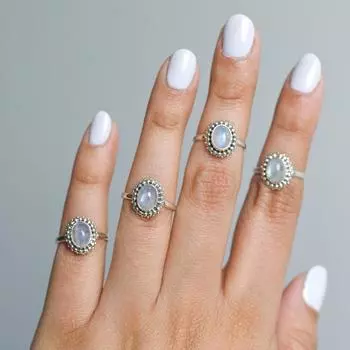 Кольцо с камнем-багетом на пять пальцев от Sunrise Jewelrs • Подарок лучшему другу • Подарок на годовщину • Регулируемое персонализированное кольцо с драгоценным камнем Free Size (5 Pcs) белый