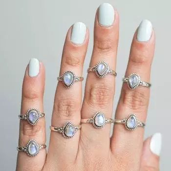 Кольцо с камнем-багетом на пять пальцев от Sunrise Jewelrs • Подарок лучшему другу • Подарок на годовщину • Регулируемое персонализированное кольцо с драгоценным камнем • Free Size (5 Pcs) белый