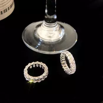 Кольцо с квадратным яйцом и бриллиантами — это то, что нужно суперкрасивым женщинам, чтобы носить его каждый день. Милый темперамент, милый, романтичный. 6