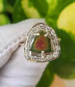 Кольцо с натуральным редким арбузным турмалином из стерлингового серебра 925 пробы и фианитами, размер 7,5, США, A-82 7.5 US