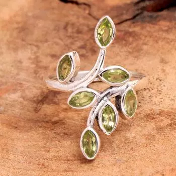 Кольцо с перидотом, ювелирные изделия с камнями, серебряное кольцо, серебро 925 пробы, эффектное кольцо 5 зелёный