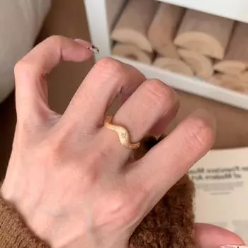 Кольцо со звездой из металла и циркония в средневековом стиле для женщин, простое, модное, универсальное, темпераментное кольцо