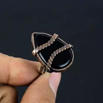 Кольцо ювелирных украшений черного оникса драгоценного камня обернутое медной проволокой Хандмаде для ее всего размера 4 чёрный