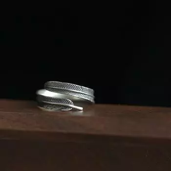 Кольцо в стиле ретро с перьями, женское текстурное кольцо с регулируемым отверстием для указательного пальца, легкий роскошный дизайн Adjustable opening