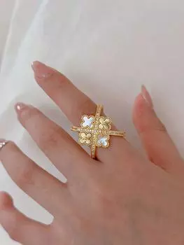 Кольцо в стиле «роскошный минимализм», нишевое, с цирконом в виде цветка и четырехлистного клевера, высококлассное дизайнерское кольцо