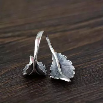 Кольцо в виде винтажного листа — элегантность, неподвластная времени, с прочным серебряным покрытием, уникальным креативным дизайном и удобной регулируемой посадкой