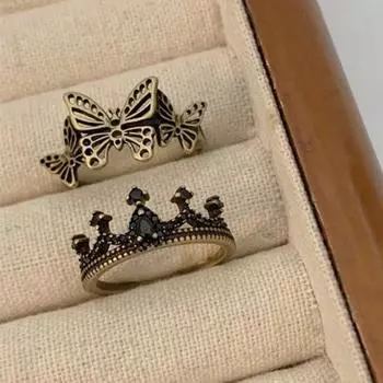 Кольцо Yousheng Retro с полым бабочкой в форме короны и стразами, темное, стильное, сплавное, ювелирное, для выпускного вечера, вечеринки, свидания