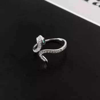 Кольцо-змея с зеленым цирконием — регулируемое, легкое, роскошное, нишевый дизайн для женщин