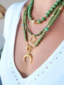 Колье Fimo с фигуркой полумесяца