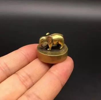 Коллекционная китайская латунная резная статуя животного, прекрасный маленький морской слон, изысканная подвесная статуя