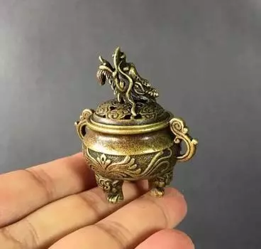 Коллекционные китайские латунные резные животные с рисунком дракона, трехфутовая курильница, курильница, изысканные маленькие статуи