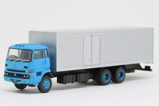 Коллекция грузовиков 7 Isuzu New Power General Commercial Vehicle Model Panel Vol. (Старый фургон)