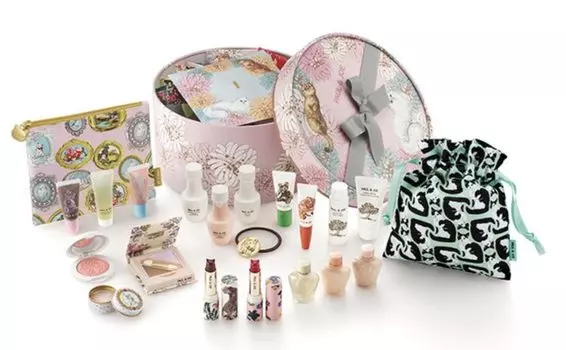 Коллекция макияжа Paul Joe 2022 Коллекция макияжа Paul Joe 2022 Рождественский набор 2022 & &