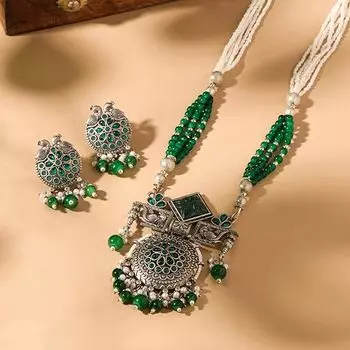 Коллекция Mystic Grooves Комплект украшений для женщин и девочек Комплект ожерелья из бусин для женщин | Комплект ожерелья с большими подвесками из зеленого бисера серебряного тона |